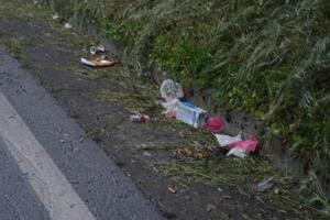 (Ne)kultura življenja: Smeće odlaže gdje ko stigne