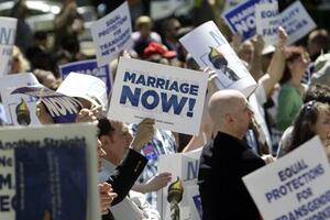 Prvi put, većina Amerikanaca za legalizaciju istopolnih brakova