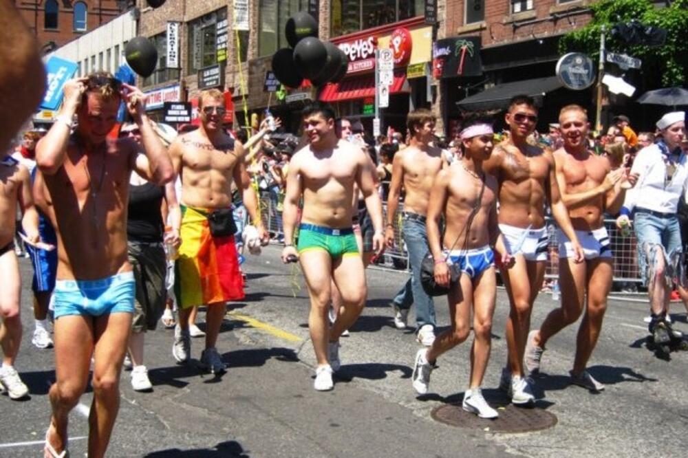 parada ponosa, Foto: Montenegro-gay.me