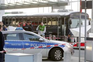 Policajka ubila stranku u frankfurtskom Centru za rad