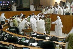 Potukli se sunitski i šiitski zastupnici u parlamentu Kuvajta