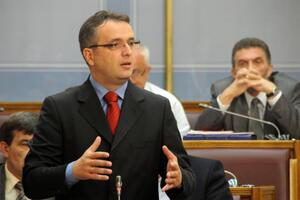 Danilović: Opozicija da bojkotuje rad parlamenta uz podršku građana