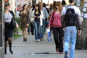 U Crnoj Gori skoro 52 hiljade nezaposlenih, 20 odsto od aktivnog...