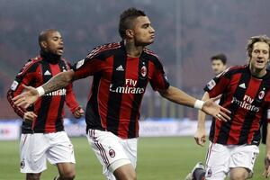 Boateng želi novi ugovor sa Milanom