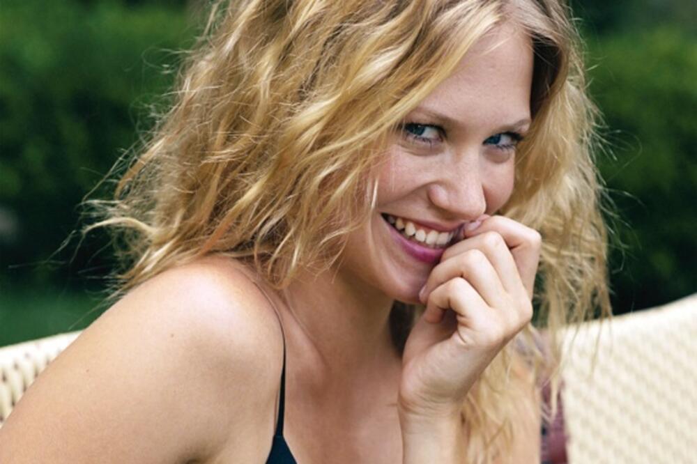 Dženuari Džouns, Foto: Wildsound