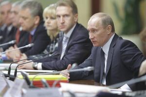 Putin ruskim tajkunima obećao veći uticaj na ekonomiju