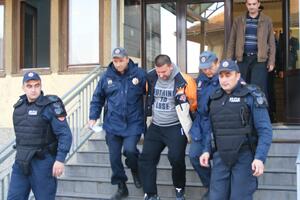 Duško Sarić's detention extended