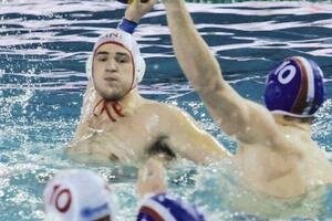 Radović ponovo među "crvenim ajkulama"