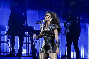 Bijonse nastupa sa Džej-Zijem na Glastonberiju