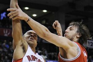 Bogut operisao lakat