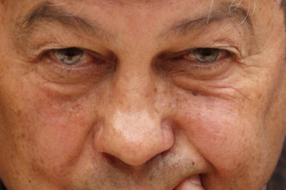 Lućesku, Foto: REUTERS