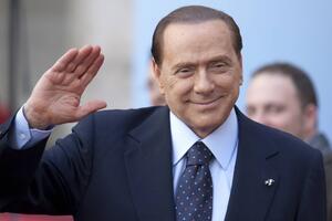 Berluskoni "ispraznio" Lampeduzu od imigranata