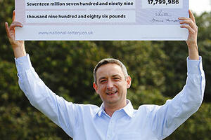 Zbog dosade ostavila dečka nakon 14 godina, a on dobio na lotou