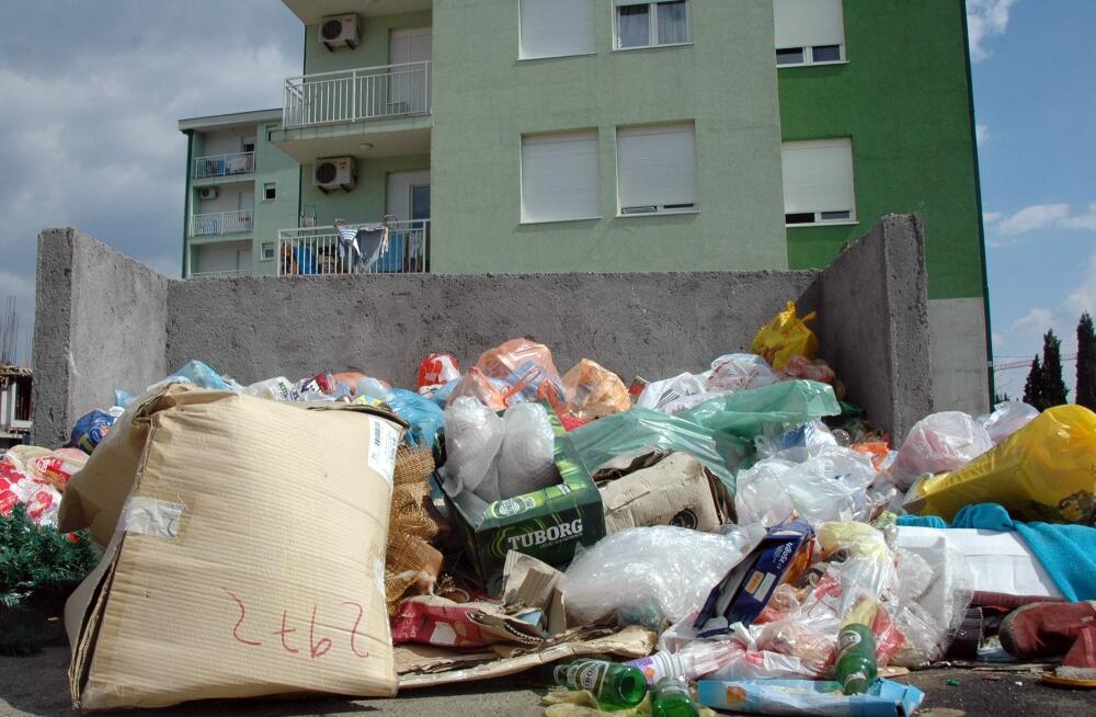 Zgrade - Ave Marija Koljcevic