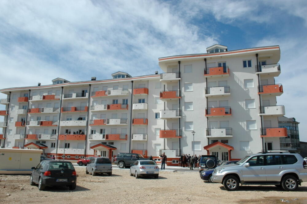 Nikšić stanovi, Foto: Srđo