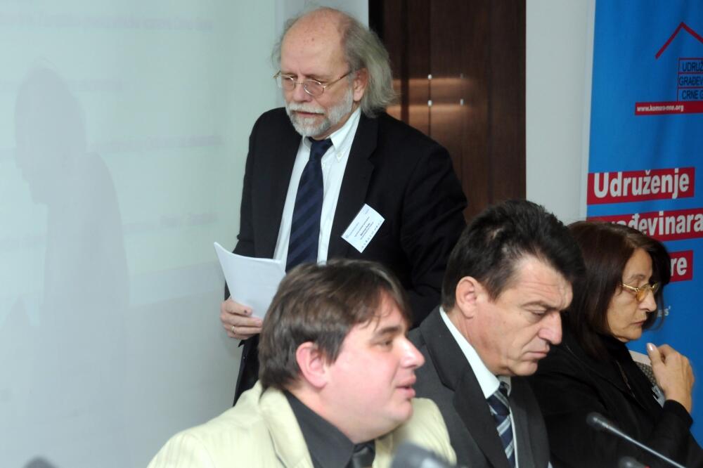 Zanatlije, Foto: Arhiva Vijesti