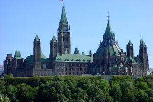 Pala kanadska vlada, izbori neminovni