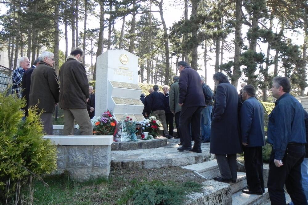polaganje cvijeća, Foto: Svetlana Mandić