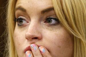Lindsi Lohan odbila nagodbu za krađu ogrlice