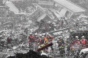 Indonežanin preživio dva zemljotresa i cunamija