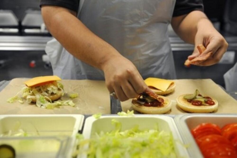 Pica, Foto: 2space.net