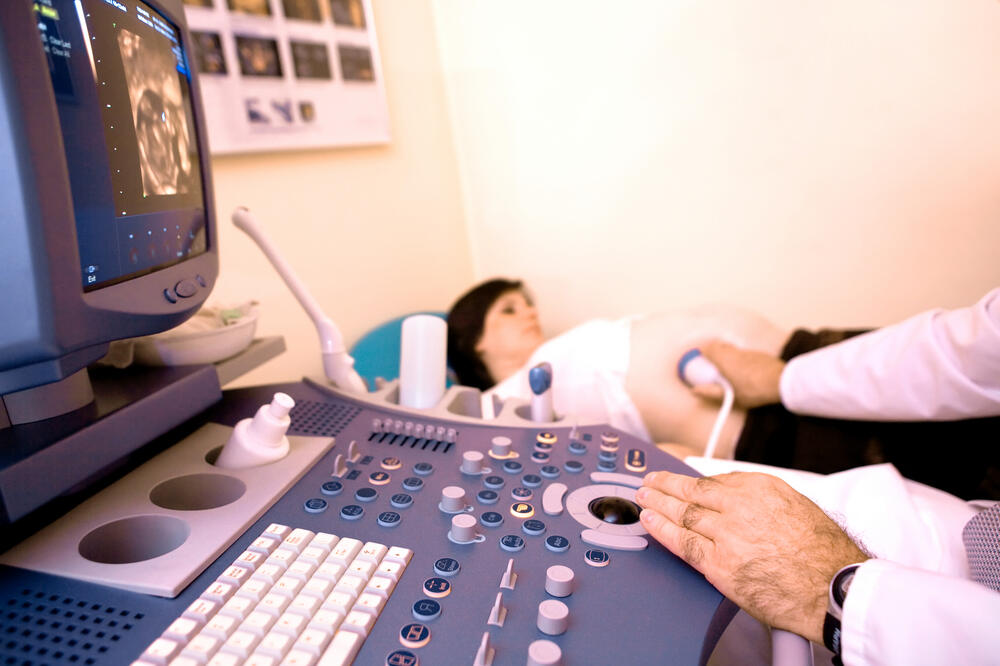 pregled, Foto: Www.shutterstock.com