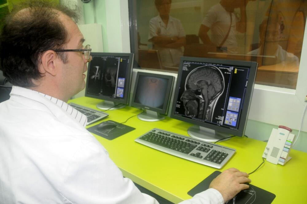 rendgen, Foto: Arhiva "Vijesti"