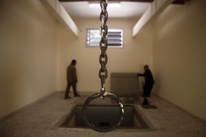 Pogledajte Gadafijevu privatnu sobu za mučenje