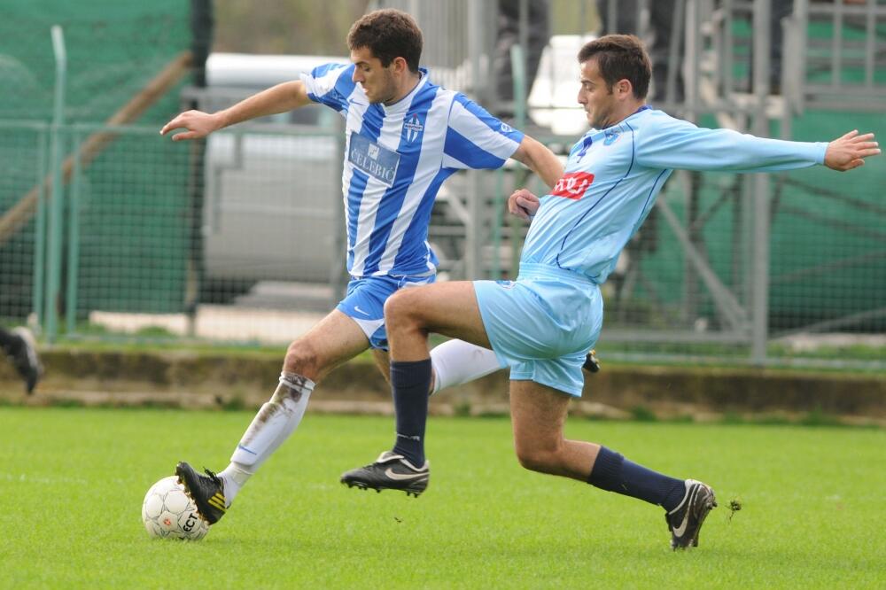 KLUBOVI, Foto: Savo Prelević