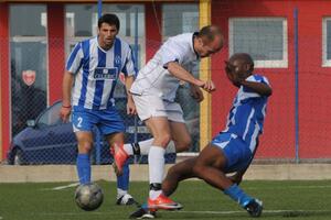 Budućnost još ne može  da registruje Onguenea