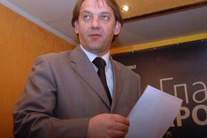 Guberinić će glasati za Mugošin predlog