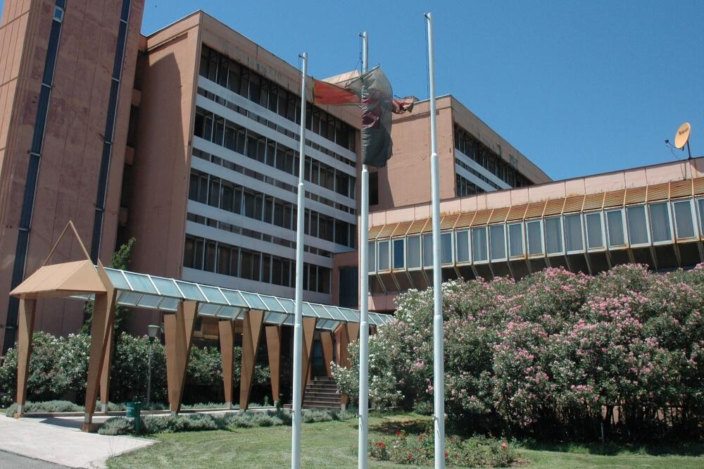 Upravna zgrada KAP-a, Foto: Luka Zeković