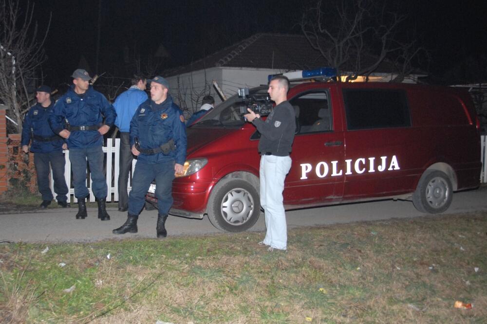 Policija Vijesti, Foto: Zoran Đurić