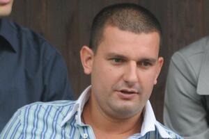 The Prosecution asks the Supreme Court to extend Dušek's detention...