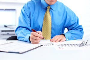 Zapošljavaju samo homoseksualce