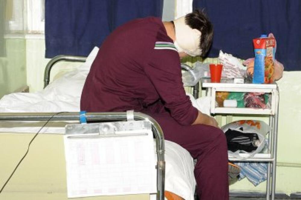 dječak uvo, Foto: Blic.rs