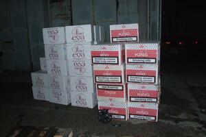 77 Romanian customs officers were arrested for cigarette smuggling