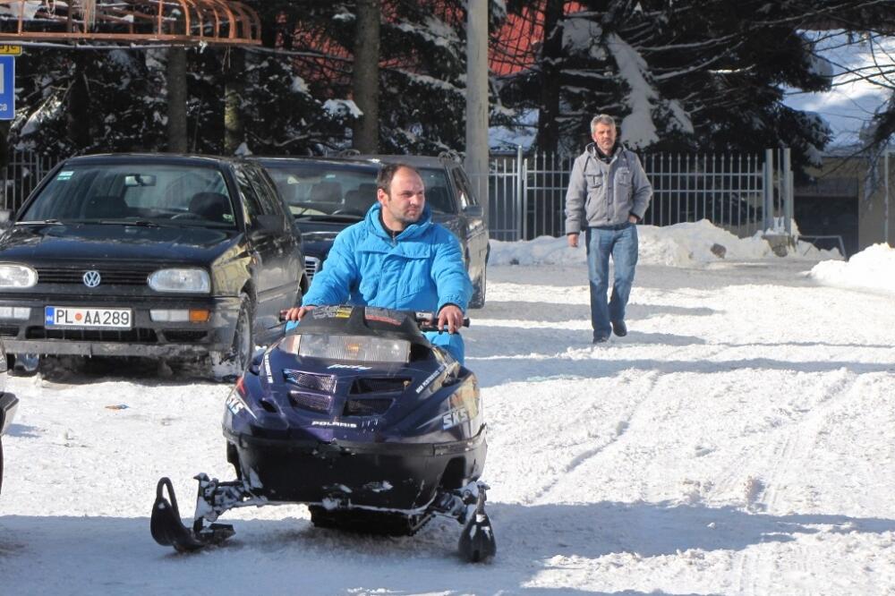 Plav snijeg, Foto: Amil Ibrahimagić
