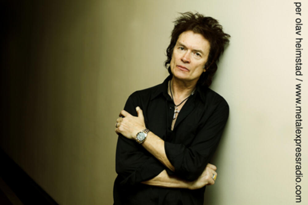 hjuz, Foto: Metalexpressradio.com