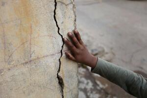 Snažan zemljotres u Pakistanu oštetio 200 kuća