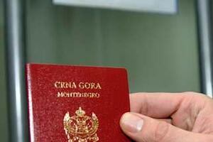 Crnogorci ne žele državljanstvo Srbije