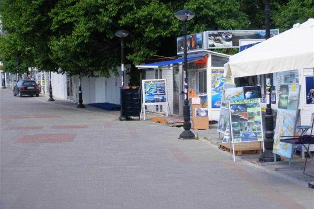 Budva - šetalište, Foto: Arhiva Vijesti
