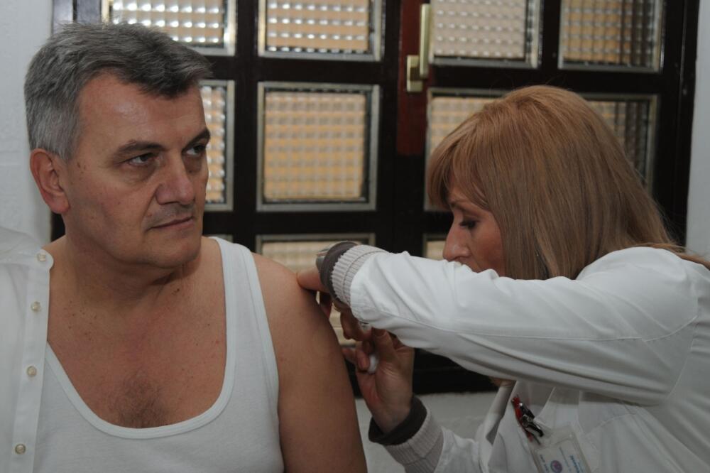 VakcinaRadunovic, Foto: Arhiva "Vijesti"