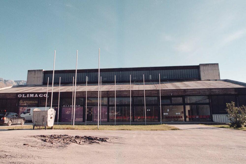 Sportska dvorana u Tivtu (arhiva)