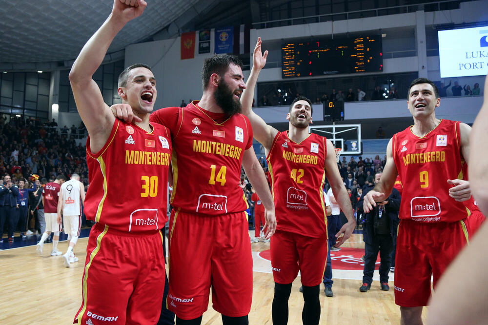 Pravac Mundobasket: Crnogorski košarkaši slave senzacionalan uspjeh, Foto: Filip Roganović