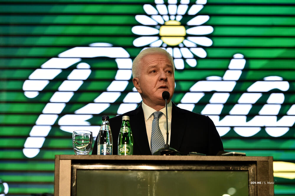 Marković na otvaranju fabrike, Foto: Saša Matić