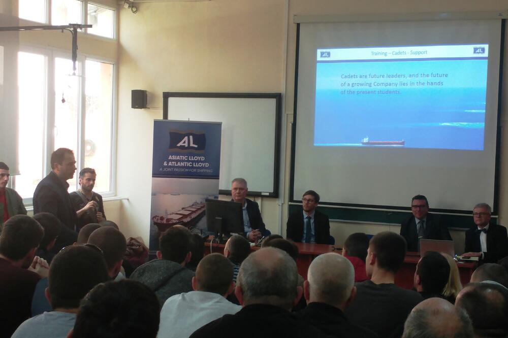 Predstavili program za mlade pripravnike: Al grupa u Kotoru, Foto: Siniša Luković