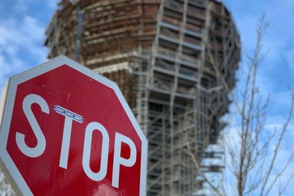 Vukovarski čuveni vodotoranj, simbol ratnih razaranja, i dalje se obnavlja, Foto: BBC