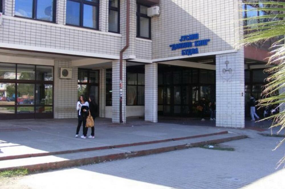 SMŠ "Danilo Kiš" u Budvi, Foto: Vuk Lajović, Vuk Lajović