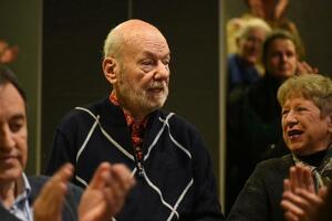 Omaž reditelju, analiza titoizma